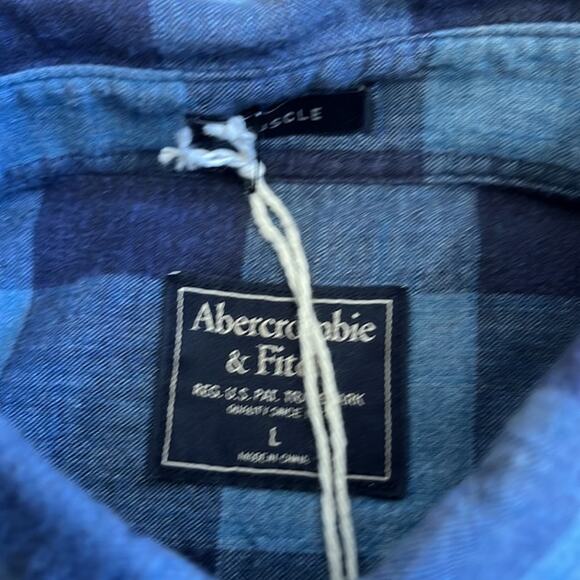 UCSD College Flannel Shirt upcycled one of a kind size Large - Picture 8 of 8